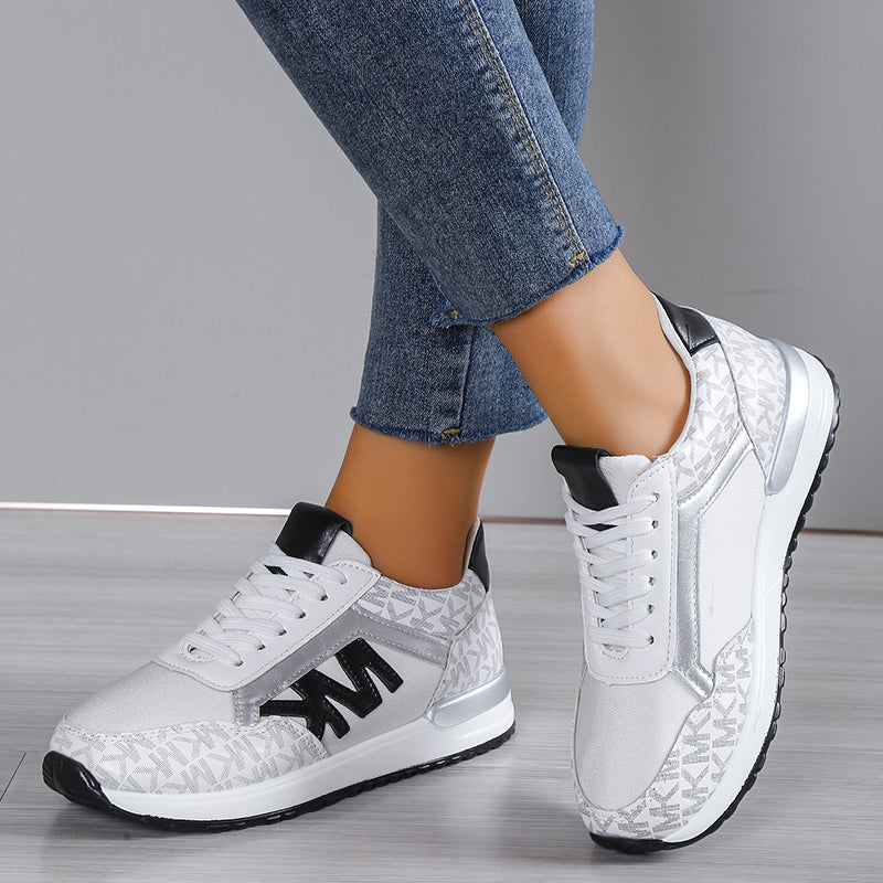 Sanne - Comfortable Fashion Sneakers