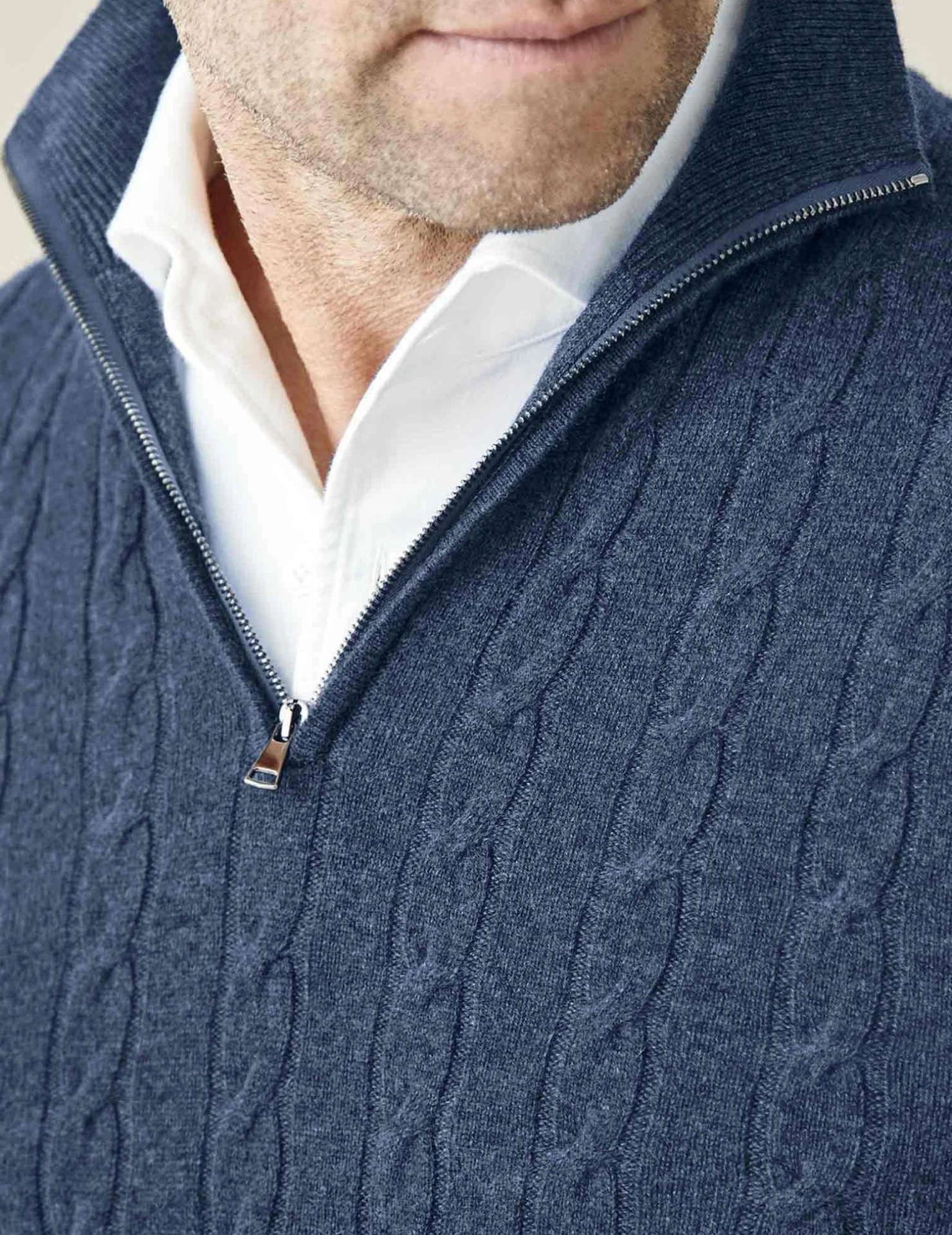 Men's Cable Knit Sweater with Zipper – Classic Style and Modern Comfort