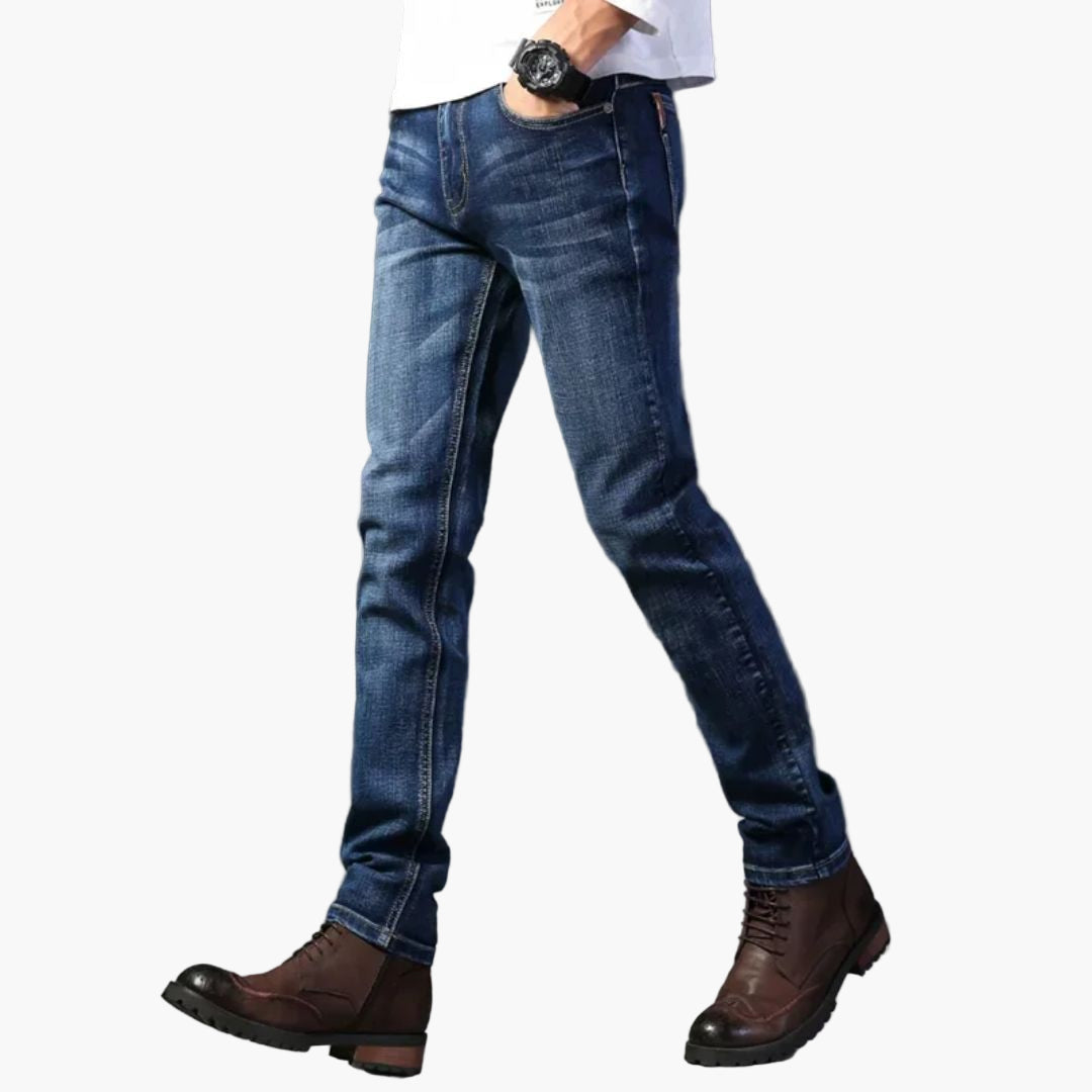 Men's Slim Fit Traveler Jeans – Comfortable and Stylish Denim for Daily Use