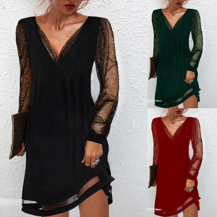 Samantha – Dress with Lace and V Neck
