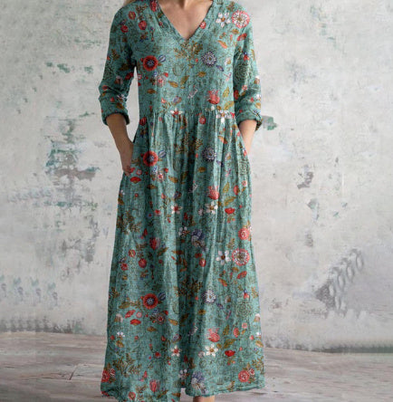 Women's Vintage Boho Maxi Dress with Floral Print and V-neck – Casual Elegance for Summer & Spring