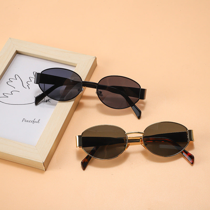 Pamela – Retro Oval Sunglasses with Metal Frame