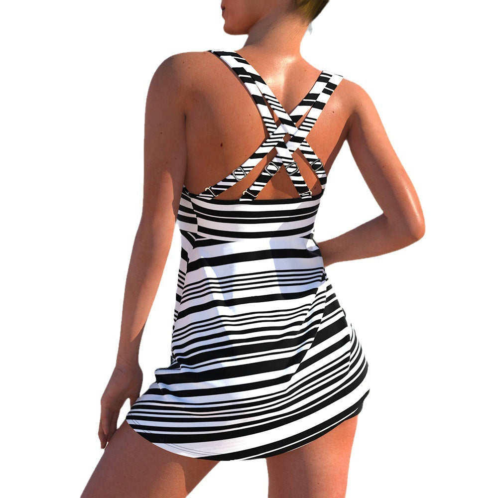 Women's Bathrobe Swimsuit with Striped Design – Flattering and Comfortable for Beach and Pool