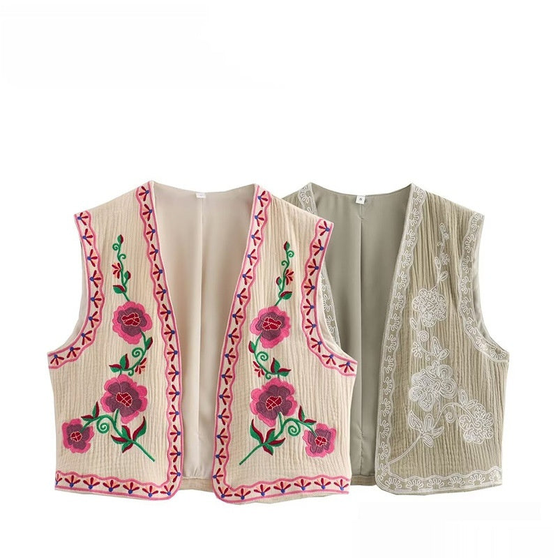 Phoebe – Fashionable Female Vest with Two-tone Embroidery