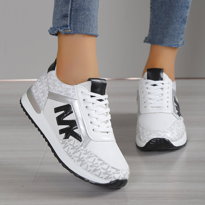Sanne - Comfortable Fashion Sneakers
