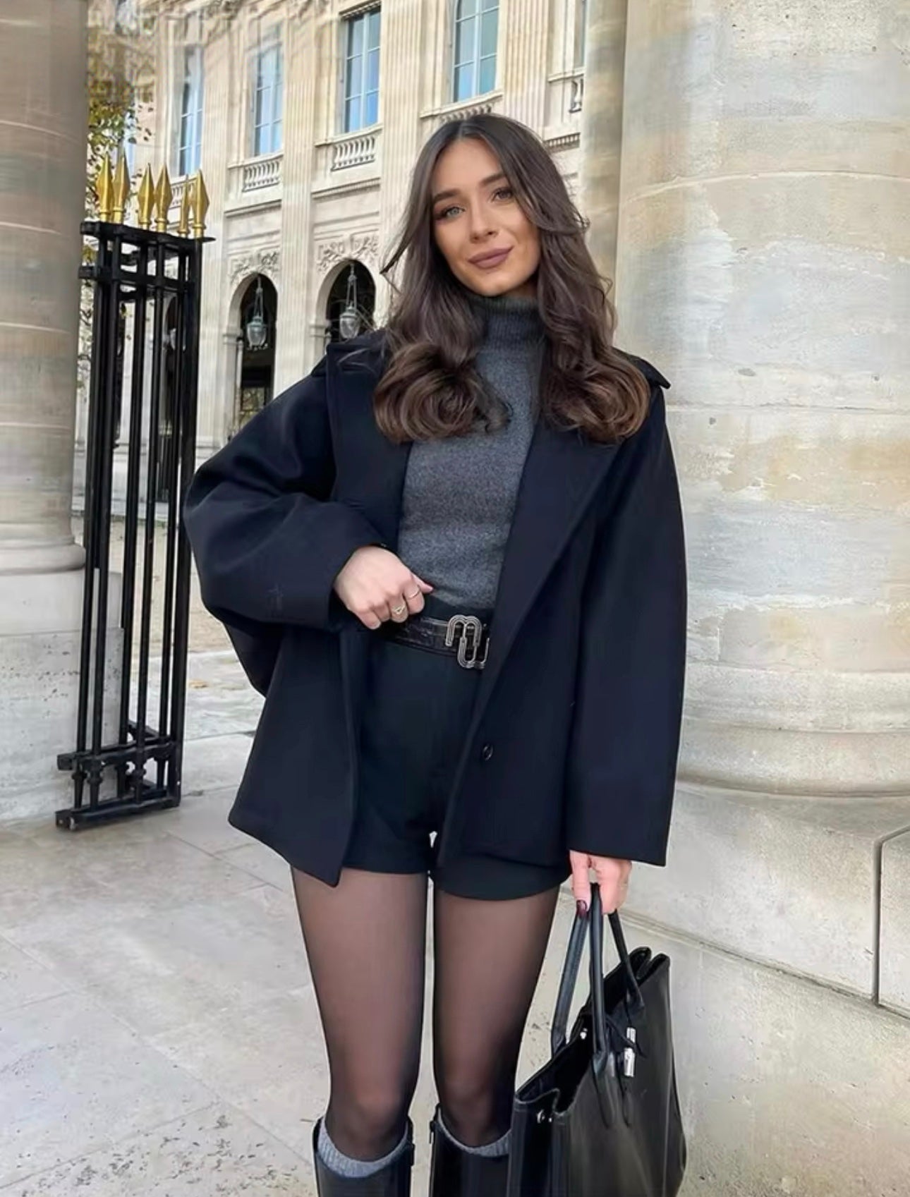 Women's oversized wool coat – fashionable boxy fit coat for autumn and winter, casual & chic