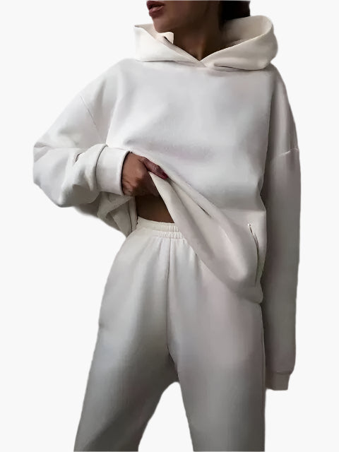 Women's Oversized Hoodie and Jogging Pants Set – Comfortable Loungewear for Winter and Leisure Time