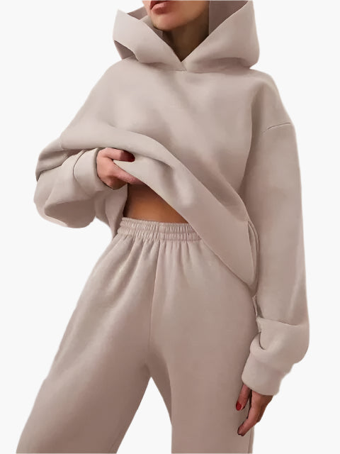 Women's Oversized Hoodie and Jogging Pants Set – Comfortable Loungewear for Winter and Leisure Time