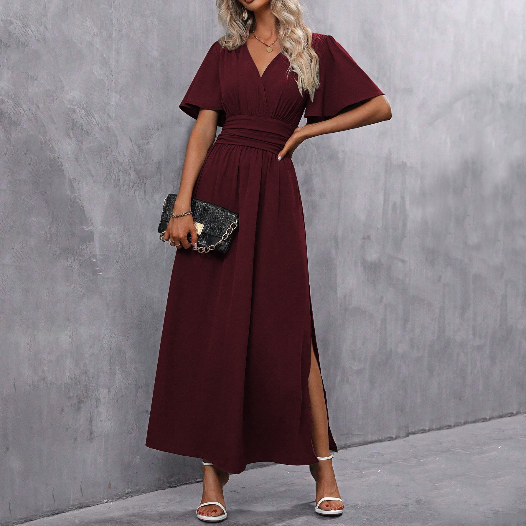 Women's Maxi Dress with V-Neck and Split – Elegant Evening Dress with Summery Flair