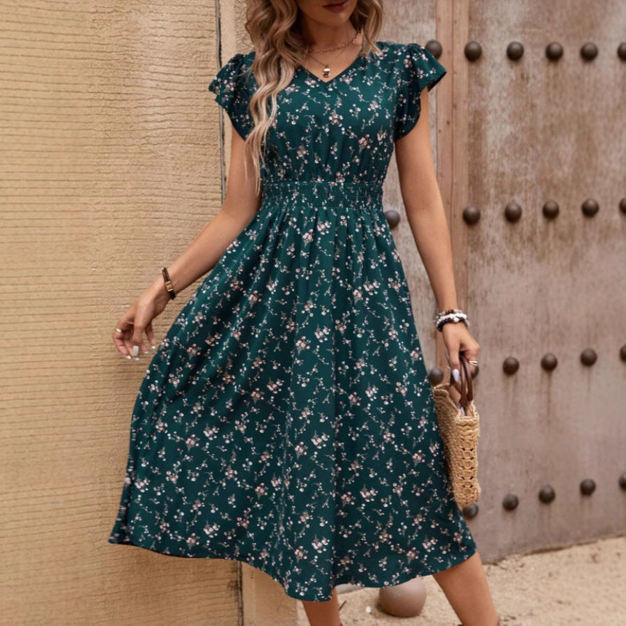 Jane – Elegant V-neck Dress with Ruffles