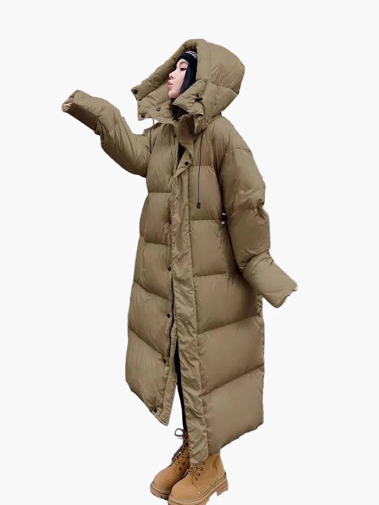 Women's Long Quilted Puffer Jacket With Hood and Relaxed Fit for Winter