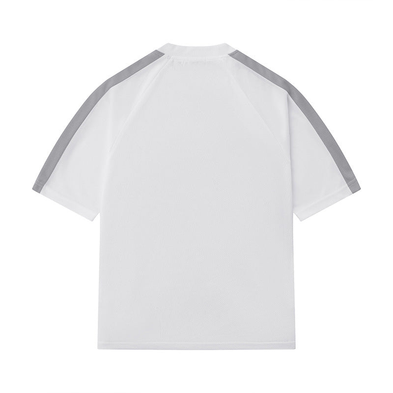 Men's Hip Hop Streetwear T-shirt with Gothic Letter Design for Urban Lifestyle