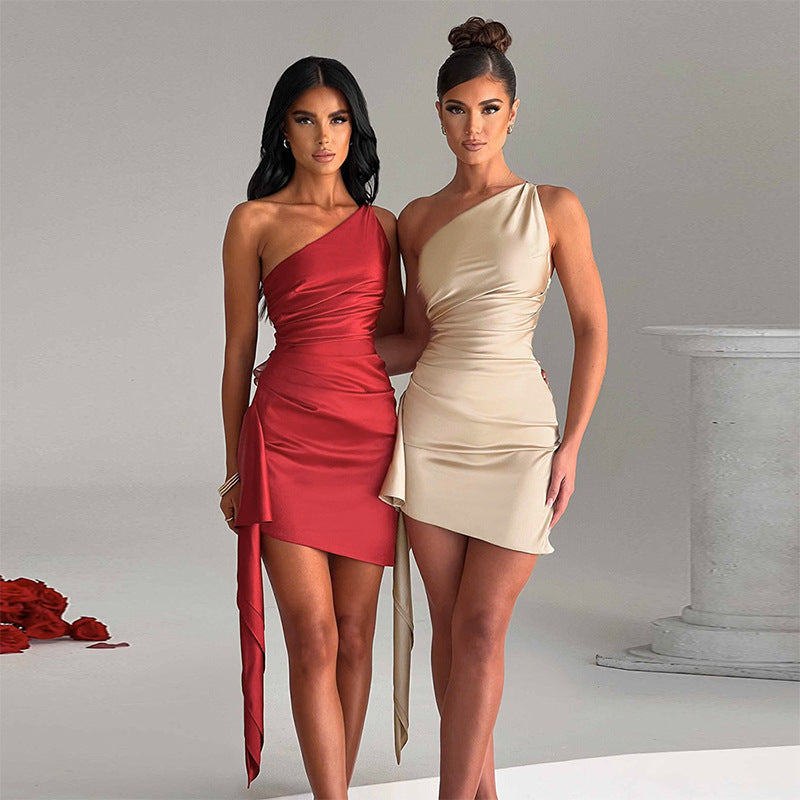 Amelia – One-shoulder Sleeveless Mini Dress Sexy Slim Backless Skirt