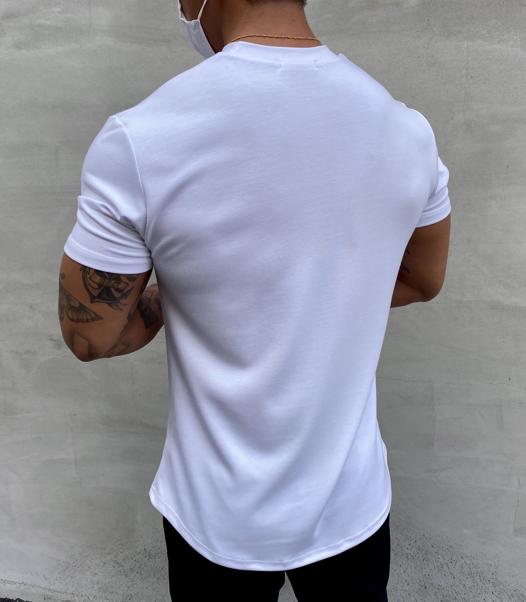 Steven – American Slim Fit Muscle T-shirt with Round Hem and Short Sleeves