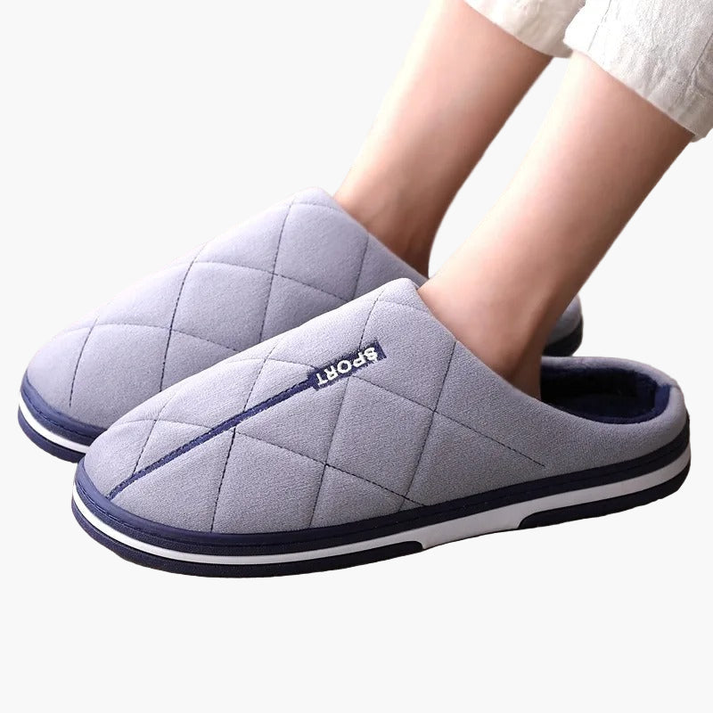 Men's Comfortable House Slippers with Thick Sole – Warm Non-slip Indoor Slippers