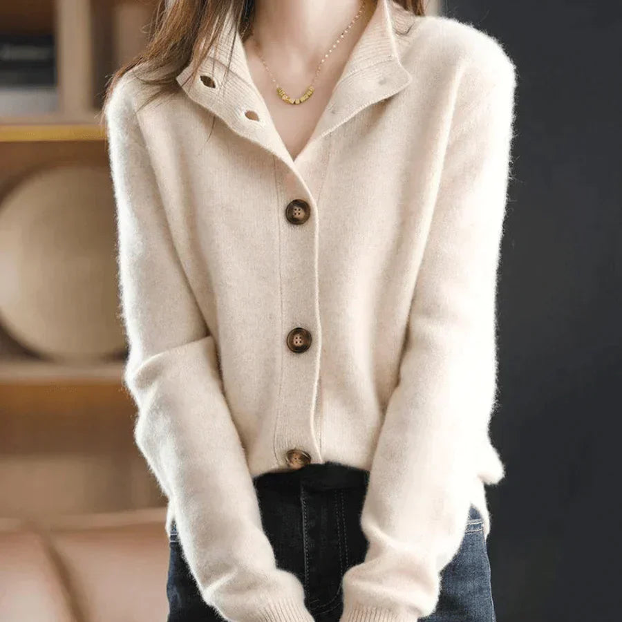Women's Casual Knitted Cardigan for Autumn and Winter – Stylish and Comfortable Sweater with Button Closure