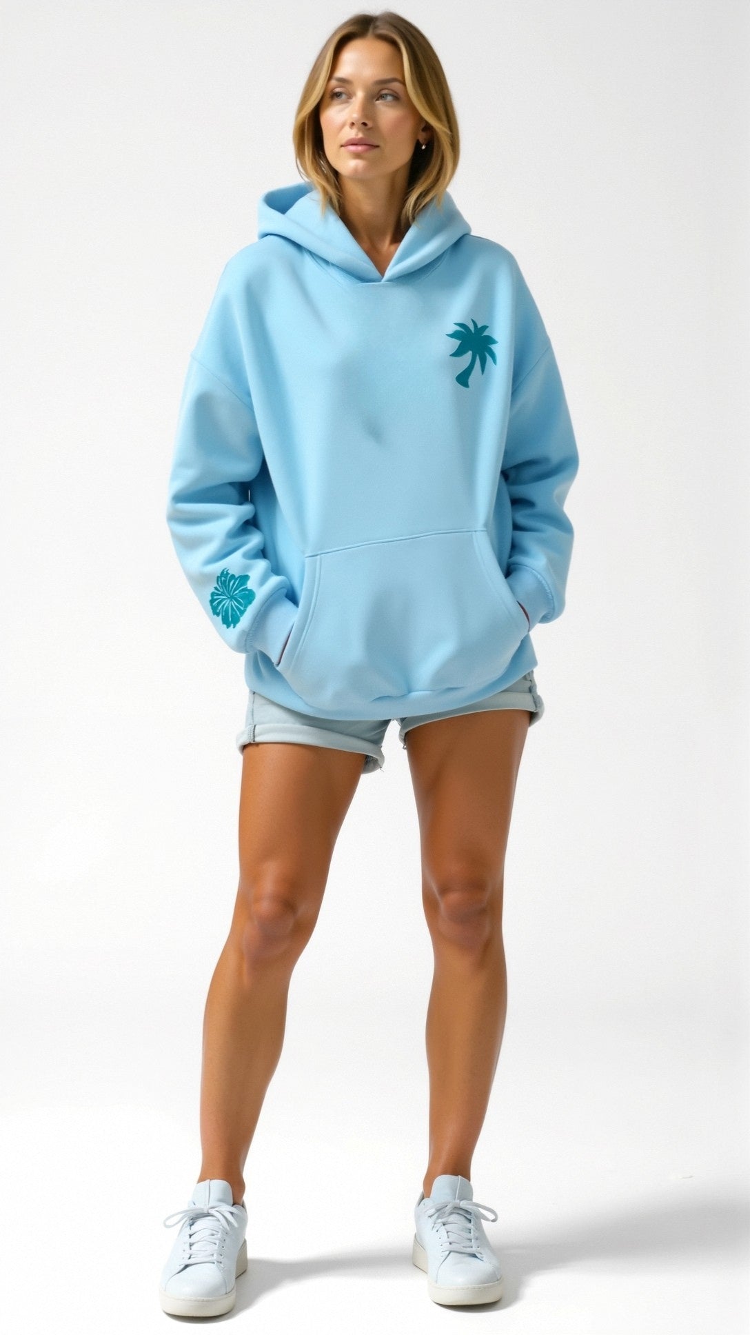 Women's Oversized Hoodie with Tropical Embroidery – Casual and Comfortable Streetwear